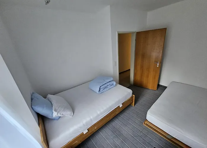 Daire Private 3-zimmer -private Wc, Dusche, Kueche- *